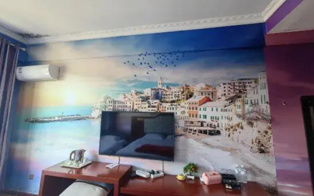 Longling Ocean Theme Hotel