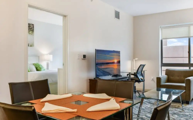 Bluebird Suites near Cleveland Clinic