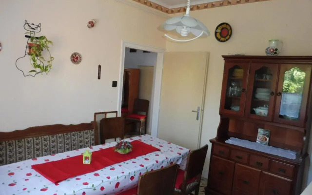 Nagyiék háza / Granny's House