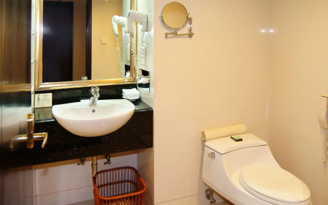 Guangdong Hotel-Free Shuttle & Registration Counter Service during Canton Fair