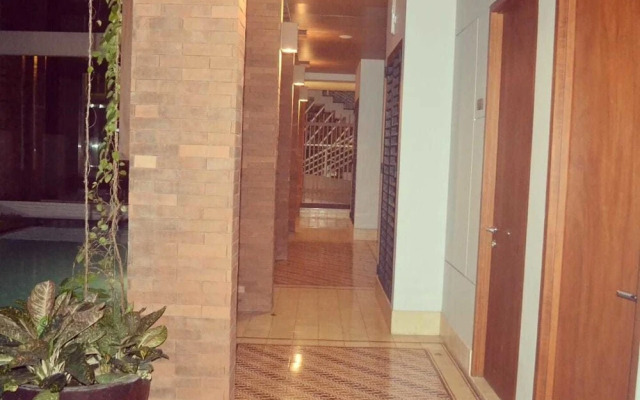 Hotel Parangraja