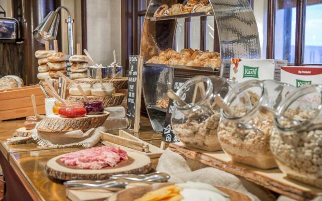 Omni New Haven Hotel at Yale