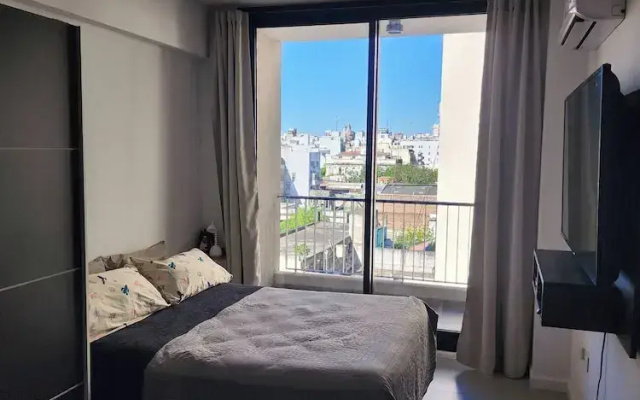 Alberti 360 Charming City Center Apartment With Shared Pool