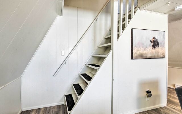 Charming Evanston A-frame: Dog Friendly!