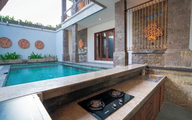 Kusuma Villa Seminyak