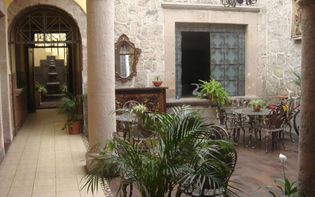 Hotel Cantera Rosa