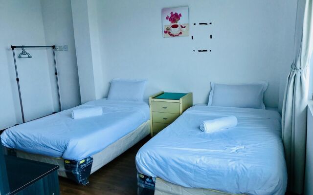 Natol Homestay - Kuching Home Penthouse Airport Road