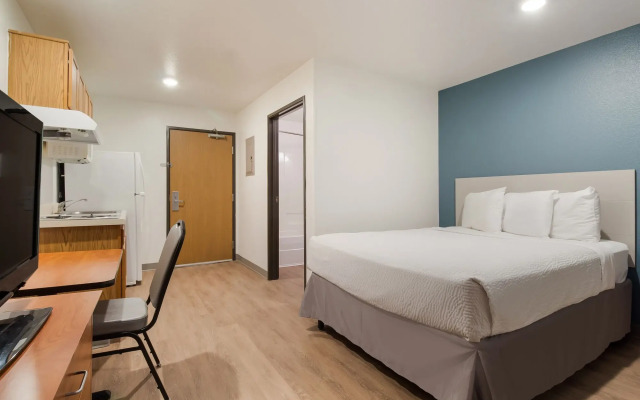 WoodSpring Suites College Station