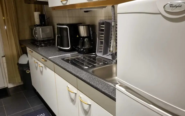 Superb Flat 3 Bedrooms Private Parking