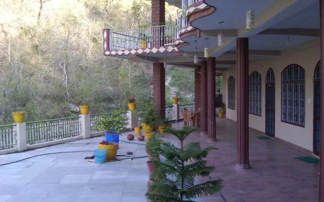 Rishikesh Sadan A Yoga and Spritual Retreat