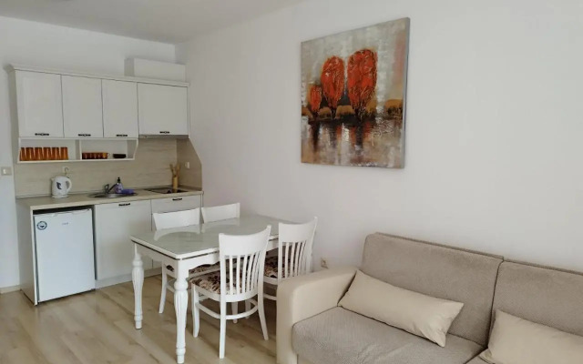 Aphrodite Gardens studio B201