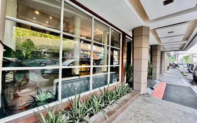 MO2 Westown Hotel Bacolod - Downtown