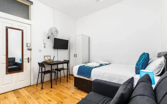 Liverpool Street House