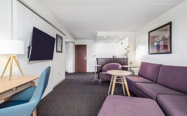 Crowne Plaza Milwaukee South by IHG