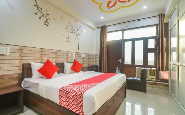 OYO 64662 Hotel Baba Residency