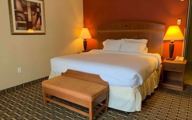SureStay Plus Hotel by Best Western Salida