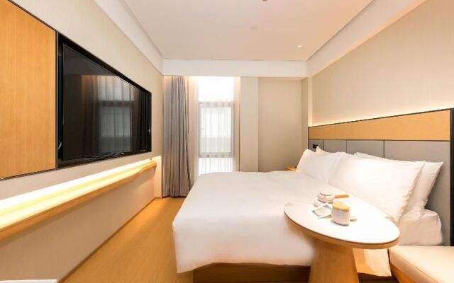 Ji Hotel Shanghai Kaixuan Road