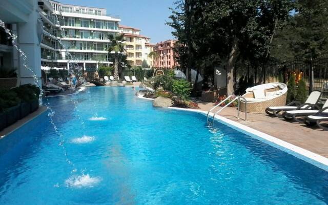 Harmony Suites Dream Island