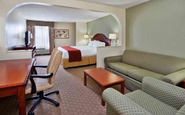 Holiday Inn Express And Suites Kimball by IHG