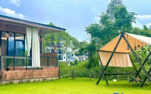 Yard Homestay