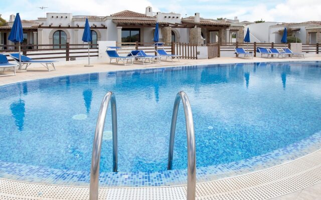 Sardinia RE - Villino Azul