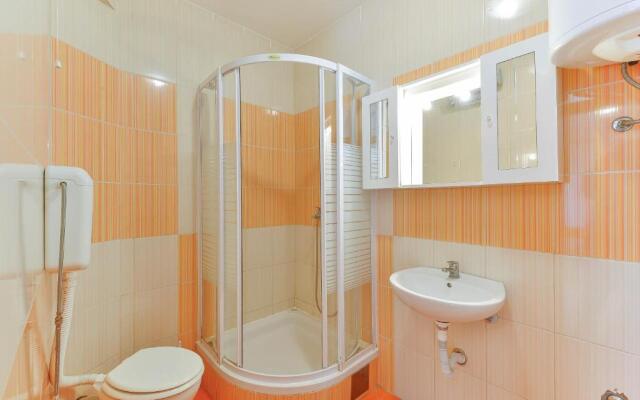 Apartments Adria
