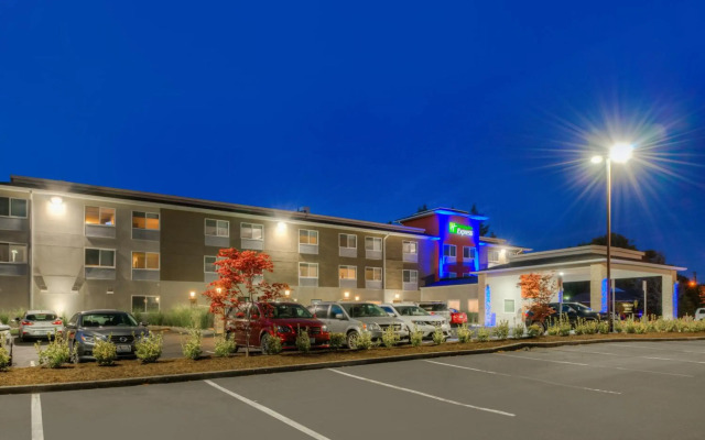 Holiday Inn Express Newberg - Wine Country by IHG