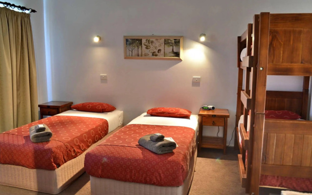 Delatite Apartments - Timbertop