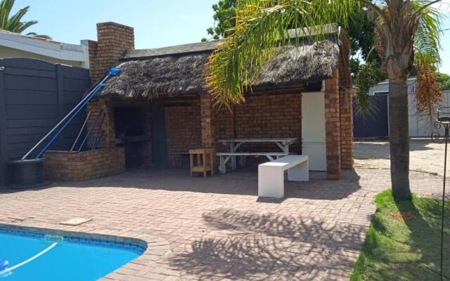 2friends guest house