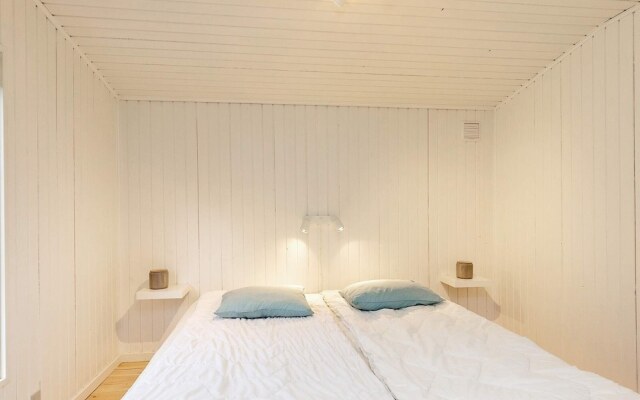 6 Person Holiday Home in Hals