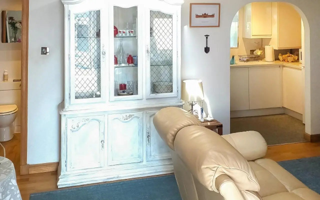 Honeysuckle Cottage