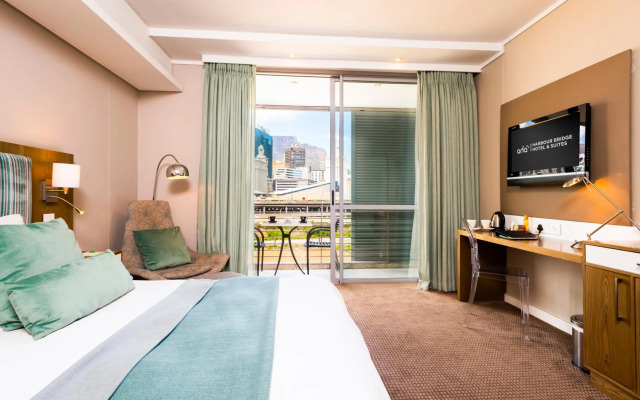 aha Harbour Bridge Hotel & Suites