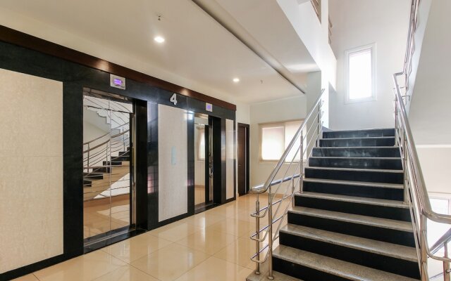 OYO 24799 Redlas Inn