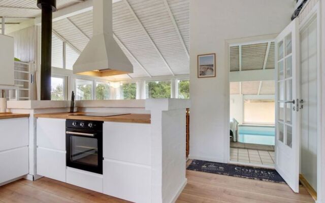 "Gorm" - 950m from the sea in NW Jutland