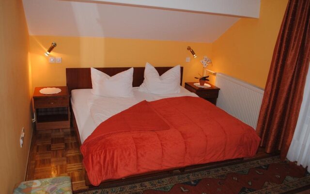 Hotel Roškar