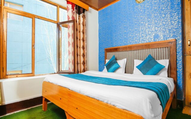 OYO 14082 Hotel Himalayan Stays