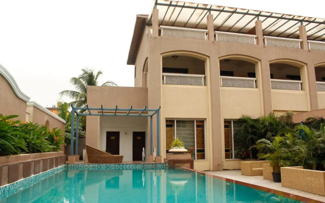 OYO 1533 Resort near Barabati Stadium