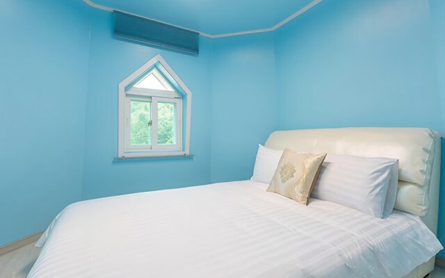 Gapyeong Windmill Pension