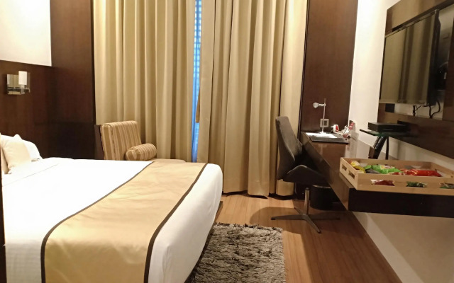 Monotel Luxury Business Hotel