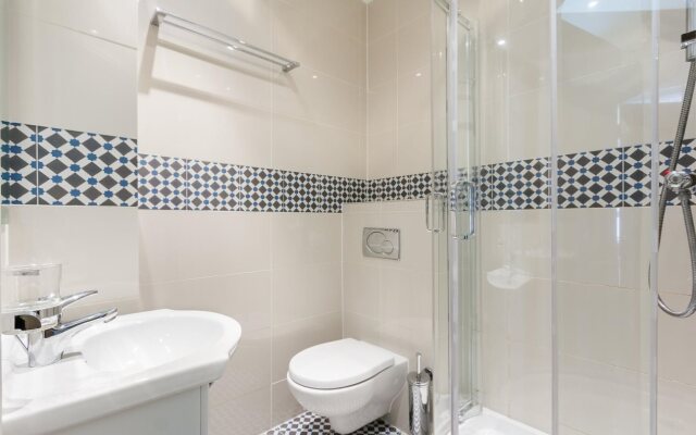 Gower House Hotel