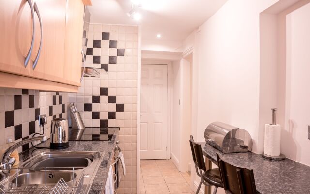 2Bed Apartment in Camden