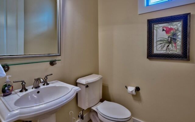 Another Slice of Paradise