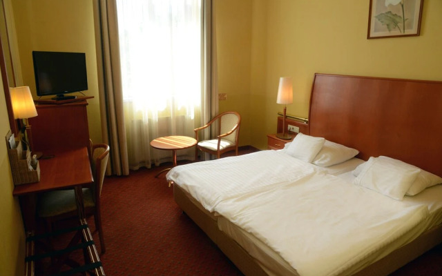 City Partner Park Hotel Pelikan