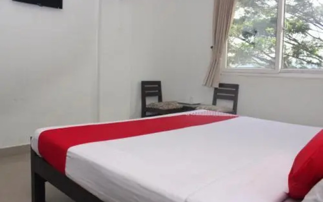 Kallarackal Residency by OYO Rooms
