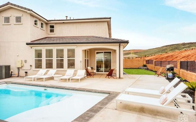 Palms Away By Redawning