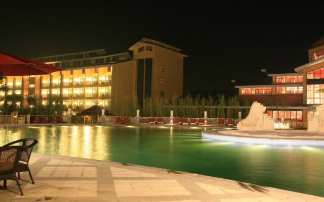 DiPai HotSpring Resort