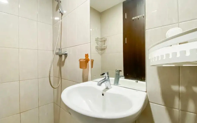 Comfy Studio Apartment At Citra Living