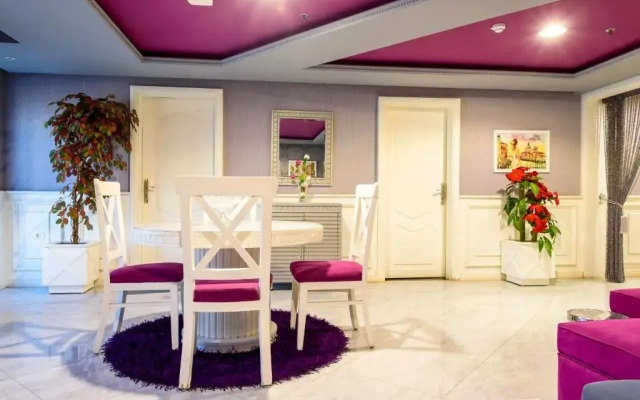 Royal Day Hotel