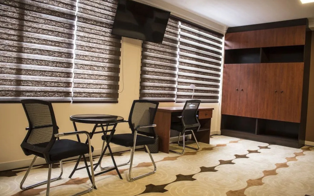 Hotel Pairumani