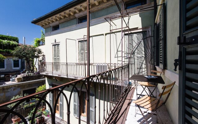 Palazzo Zeiner Mazzini Apartments